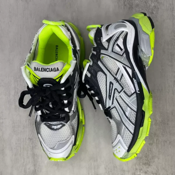 Balenciaga Runner Sneaker - GS135