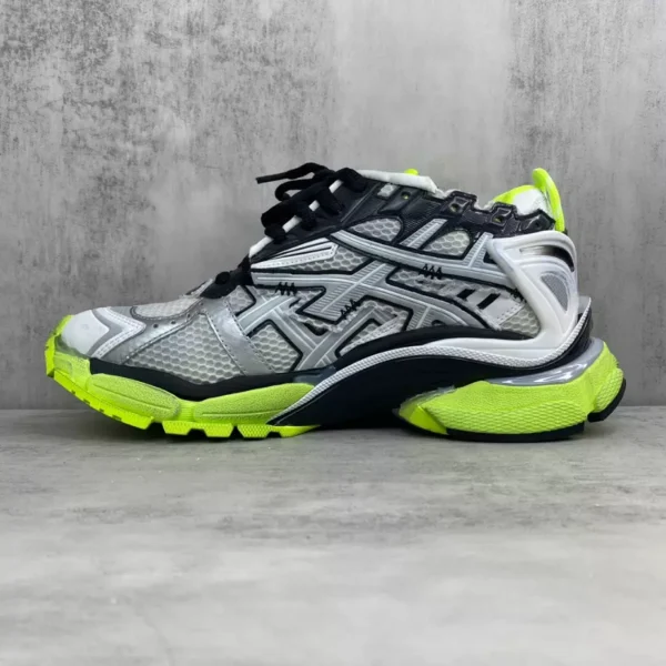Balenciaga Runner Sneaker - GS135