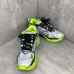 Balenciaga Runner Sneaker - GS135