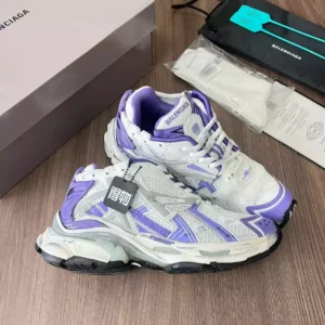 Balenciaga Runner Sneaker - GS136