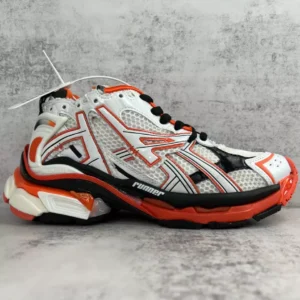 Balenciaga Runner Sneaker - GS137
