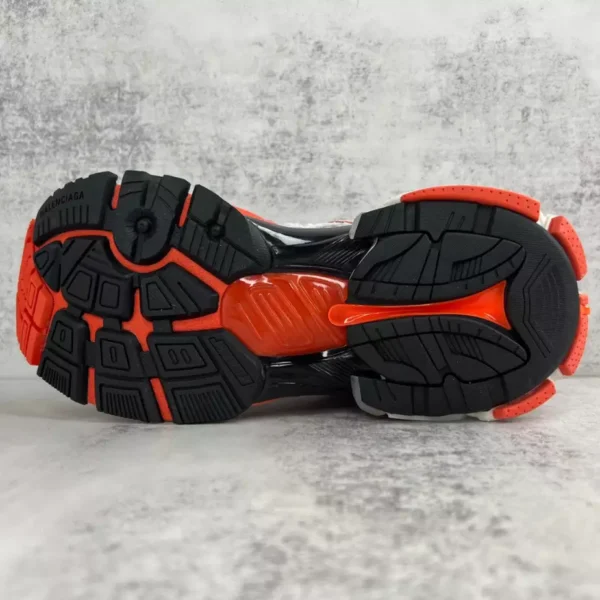 Balenciaga Runner Sneaker - GS137