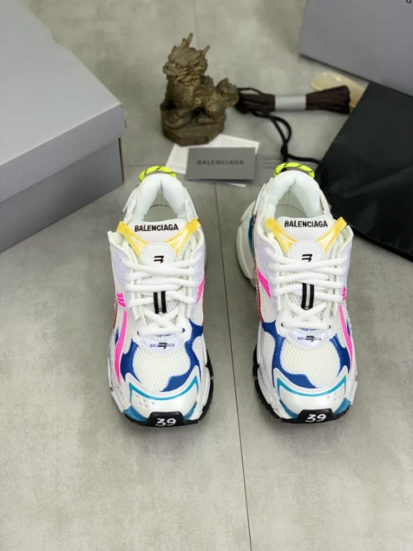Balenciaga Runner Sneaker - GS140