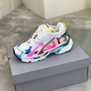 Balenciaga Runner Sneaker - GS140
