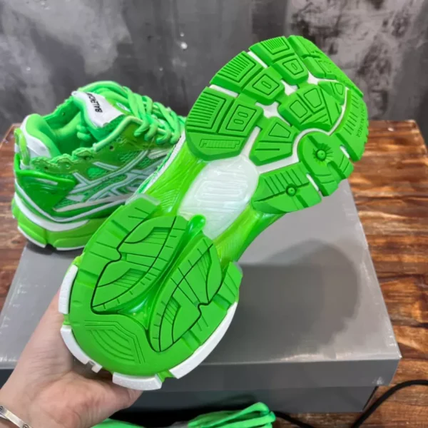Balenciaga Runner Sneaker - GS141