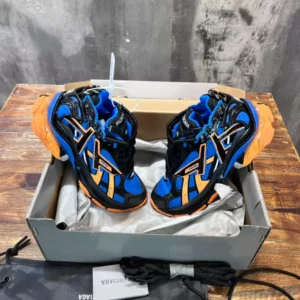 Balenciaga Runner Sneaker - GS142