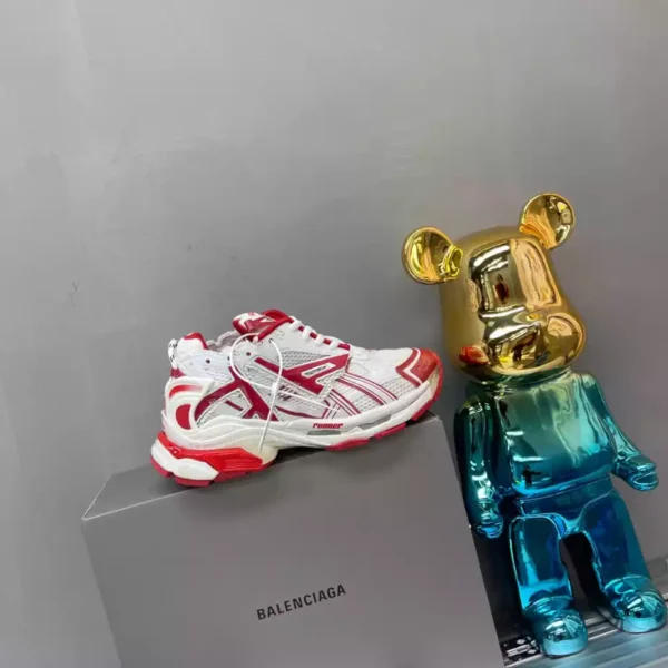 Balenciaga Runner Sneaker - GS143