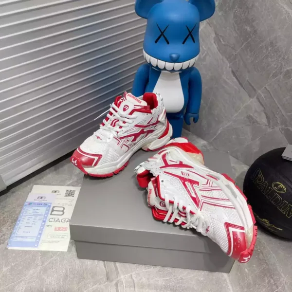Balenciaga Runner Sneaker - GS143