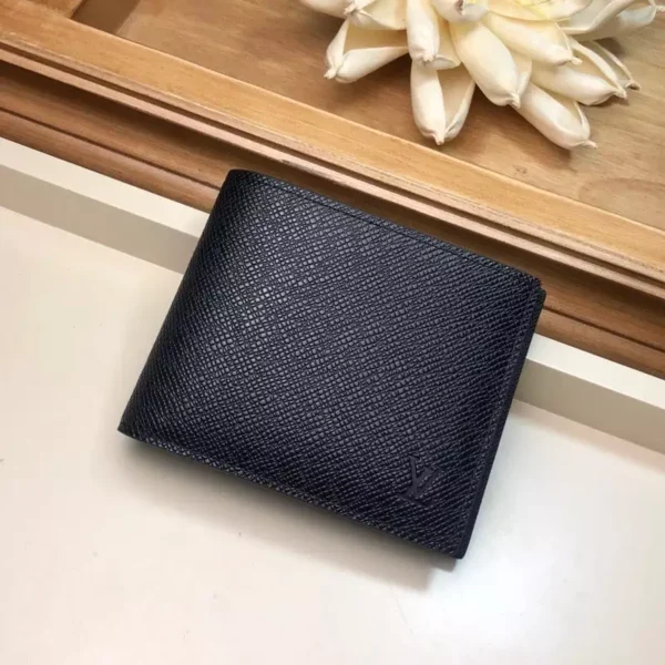 Louis Vuitton Amerigo Wallet - LW31