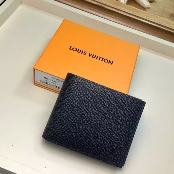 Louis Vuitton Amerigo Wallet - LW31