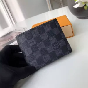 Louis Vuitton Amerigo Wallet - LW32