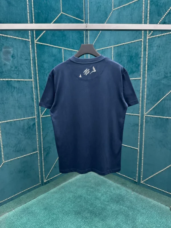 Louis Vuitton Cotton T-Shirt - LT117