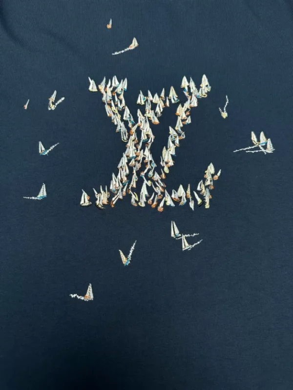 Louis Vuitton Cotton T-Shirt - LT117