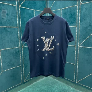 Louis Vuitton Cotton T-Shirt - LT117