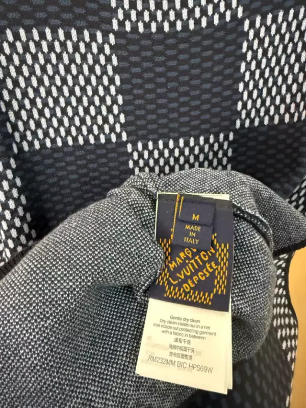 Louis Vuitton Damier Short-Sleeved Crewneck With LV Crystal Patch - LT104