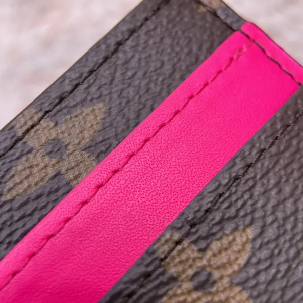 Louis Vuitton Double Card Holder - LW14