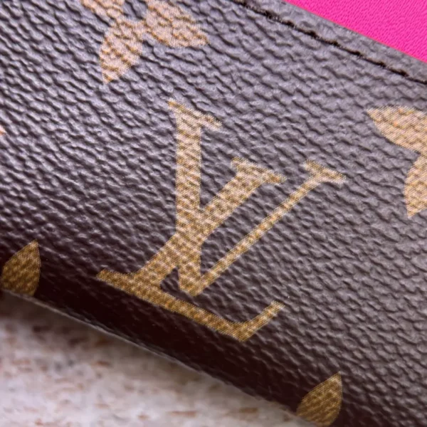 Louis Vuitton Double Card Holder - LW14