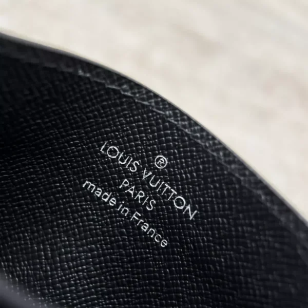 Louis Vuitton Double Card Holder - LW15
