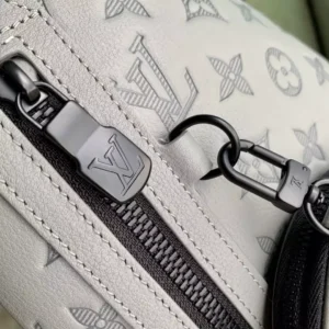 Louis Vuitton Duo Slingbag - LCP019