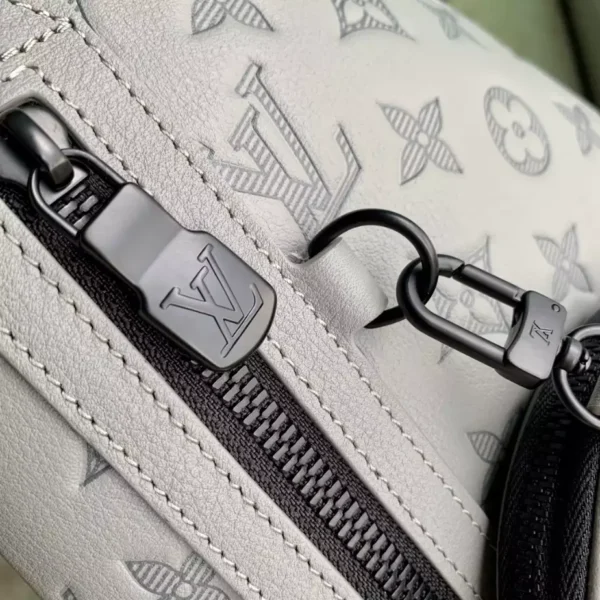 Louis Vuitton Duo Slingbag - LCP019