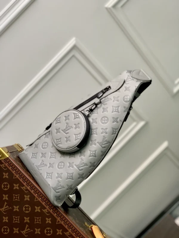Louis Vuitton Duo Slingbag - LCP019