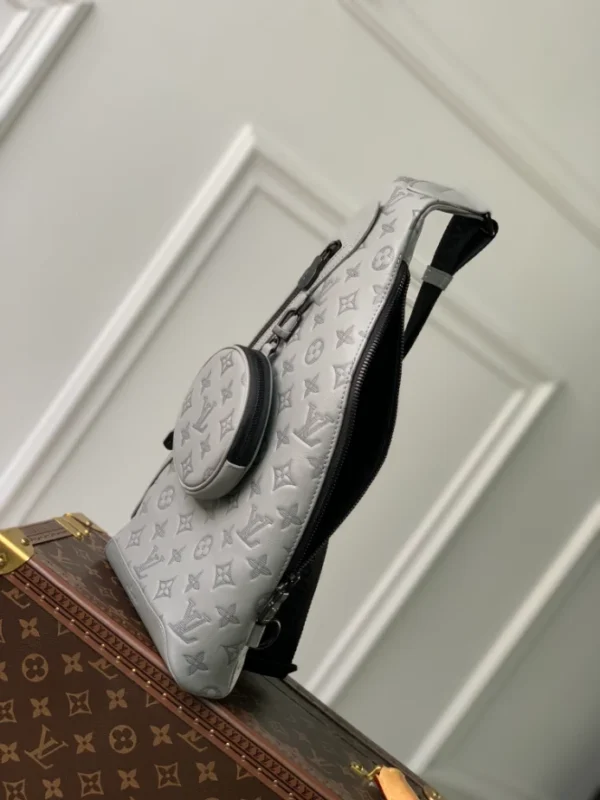 Louis Vuitton Duo Slingbag - LCP019