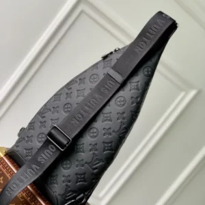 Louis Vuitton Duo Slingbag - LCP021