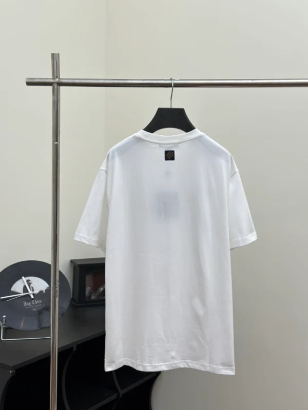 Louis Vuitton Embroidered Short-Sleeved T-Shirt - LT101