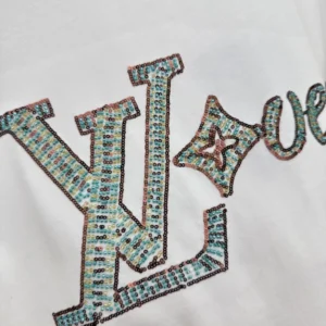 Louis Vuitton Embroidered Short-Sleeved T-Shirt - LT101