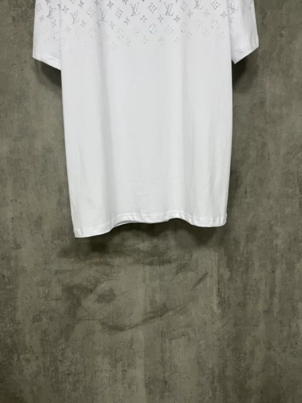 Louis Vuitton Gradient Cotton T-Shirt - LT118