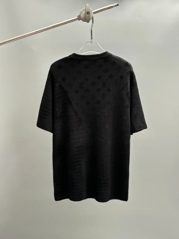 Louis Vuitton Graphic Jacquard Short-Sleeved Crewneck - LT119