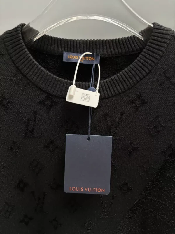 Louis Vuitton Graphic Jacquard Short-Sleeved Crewneck - LT119