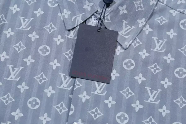 Louis Vuitton Long-Sleeved Shirt - LST15