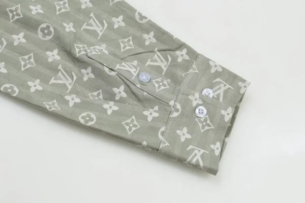 Louis Vuitton Long-Sleeved Shirt - LST16