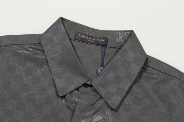 Louis Vuitton Long-Sleeved Shirt - LST18