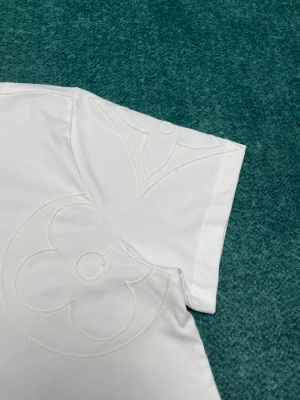 Louis Vuitton Monogram Embroidered Cotton T-Shirt - LT100