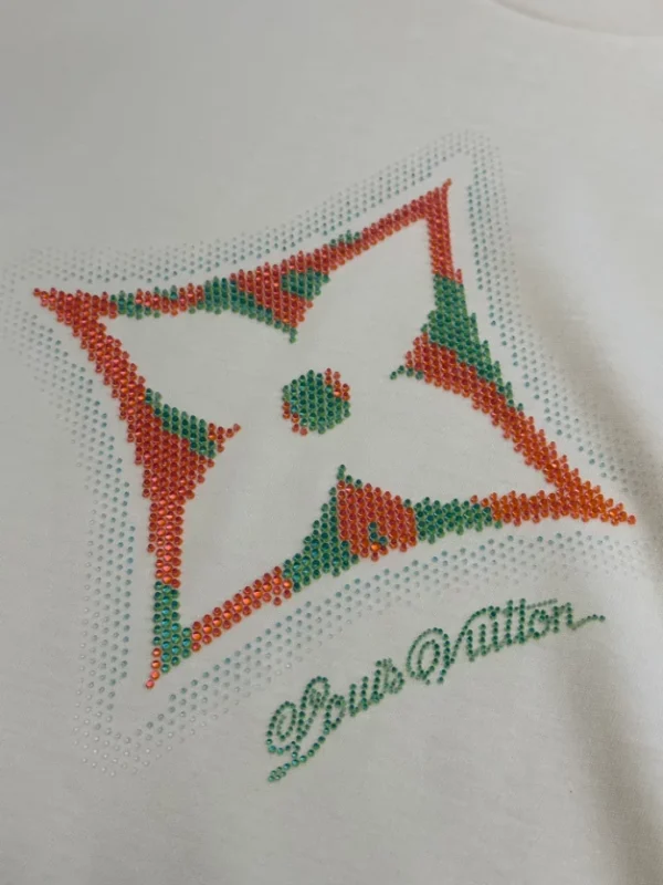 Louis Vuitton Monogram Flower 3D Gradient Print T-Shirt - LT109