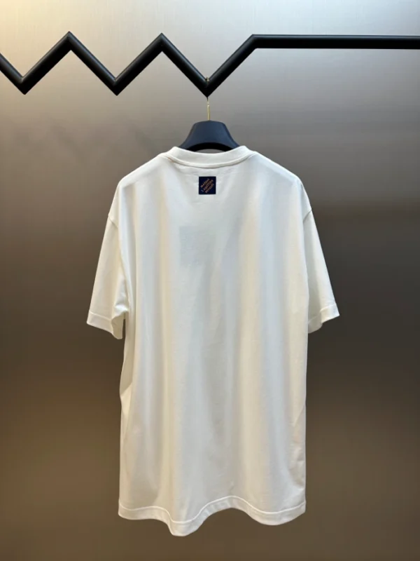 Louis Vuitton Monogram Flower 3D Gradient Print T-Shirt - LT109