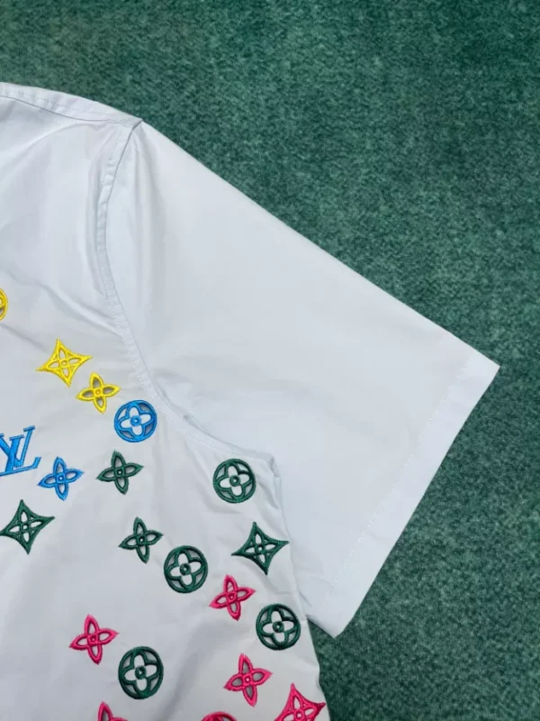 Louis Vuitton Monogram Flowers Embroidered Short-Sleeved Shirt - LST34