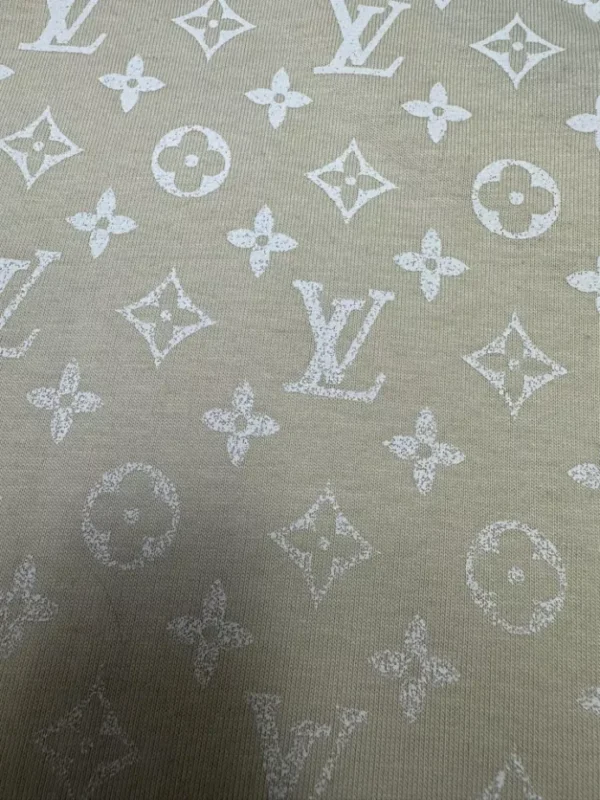 Louis Vuitton Monogram Gradient T-Shirt - LT121