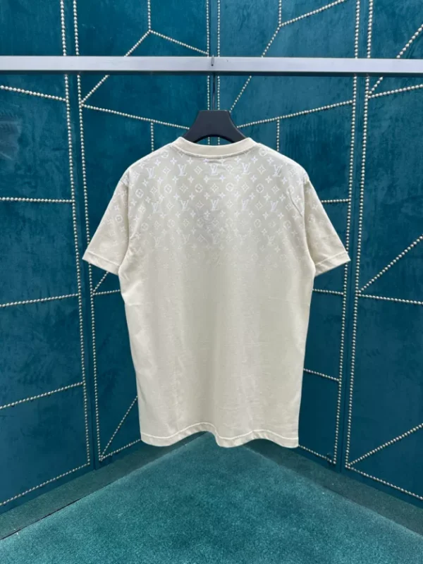 Louis Vuitton Monogram Gradient T-Shirt - LT121