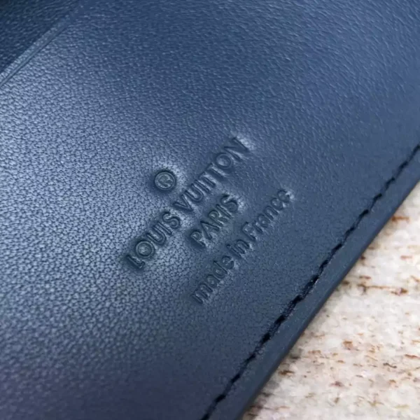 Louis Vuitton Multiple Wallet - LW20