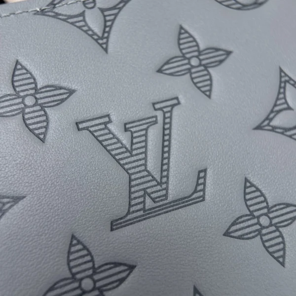 Louis Vuitton Multiple Wallet - LW21 (1)