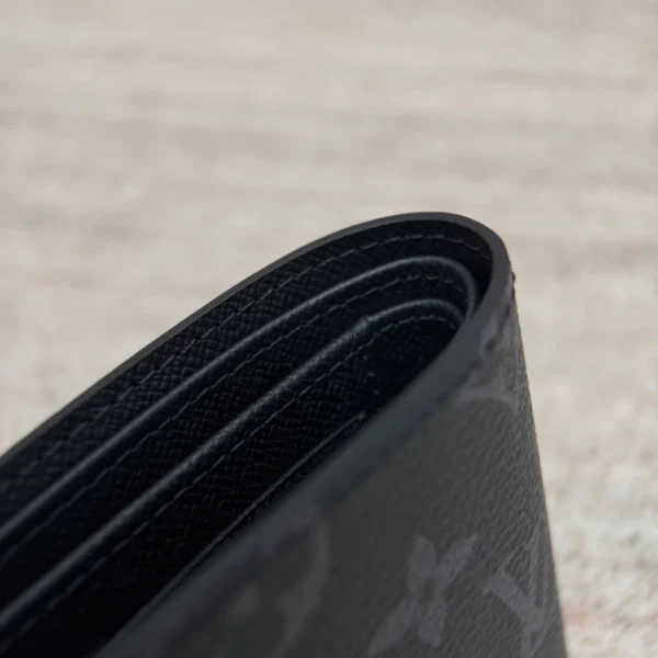 Louis Vuitton Multiple Wallet - LW22