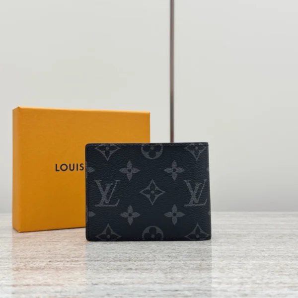 Louis Vuitton Multiple Wallet - LW22