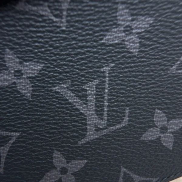 Louis Vuitton Multiple Wallet - LW22