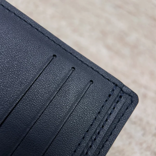Louis Vuitton Multiple Wallet - LW23