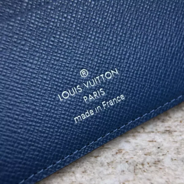 Louis Vuitton Multiple Wallet - LW24