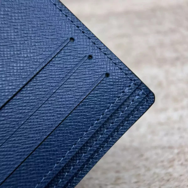 Louis Vuitton Multiple Wallet - LW24