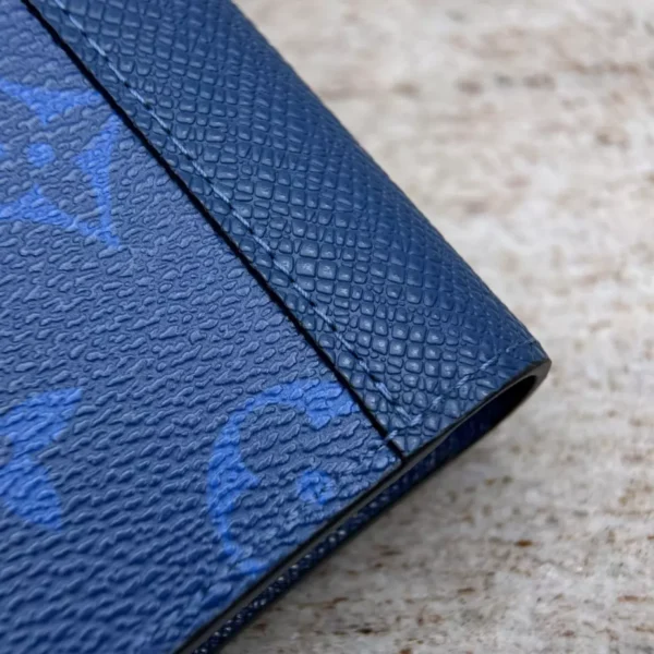 Louis Vuitton Multiple Wallet - LW24